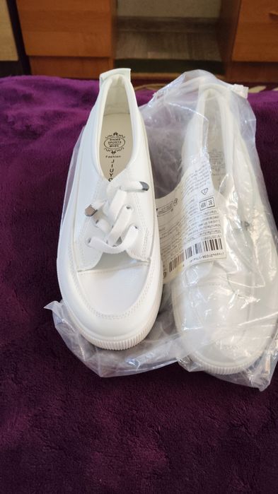 Продам обувь  женская, мужская