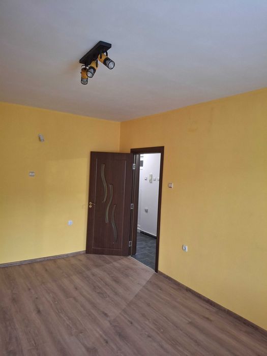 Собственик продава двустаен в Златен рог