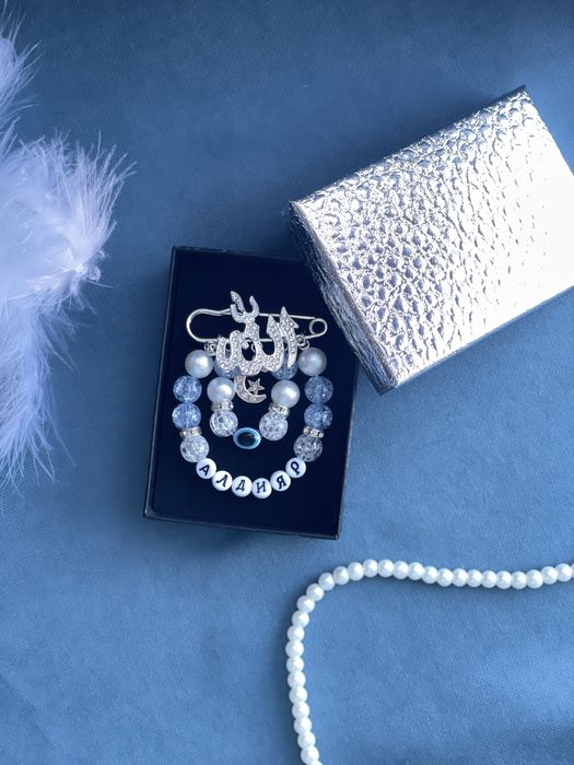 Именная булавка