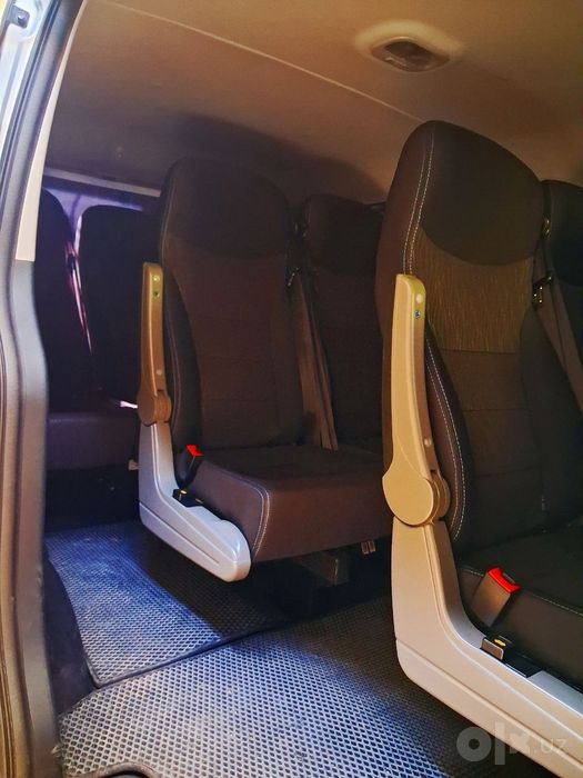 Водитель с минивэном JAC M3 — поездки по Узбекистану