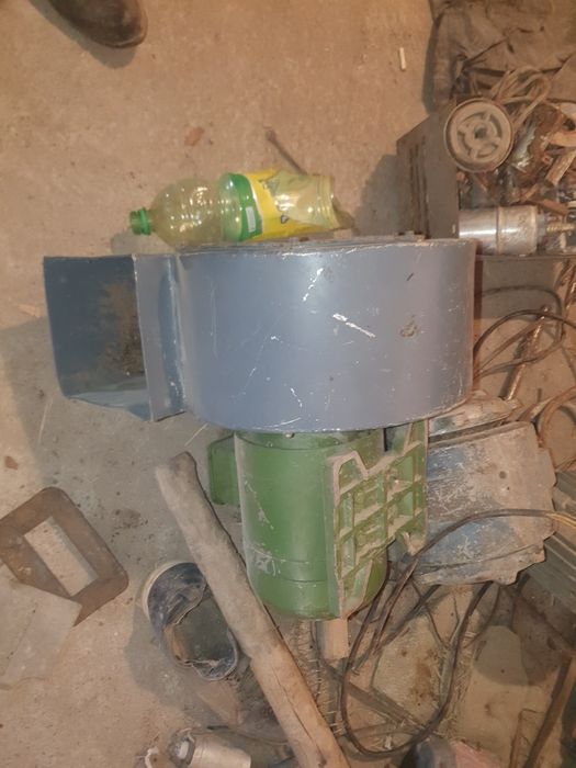 Поддув, вытяжка.