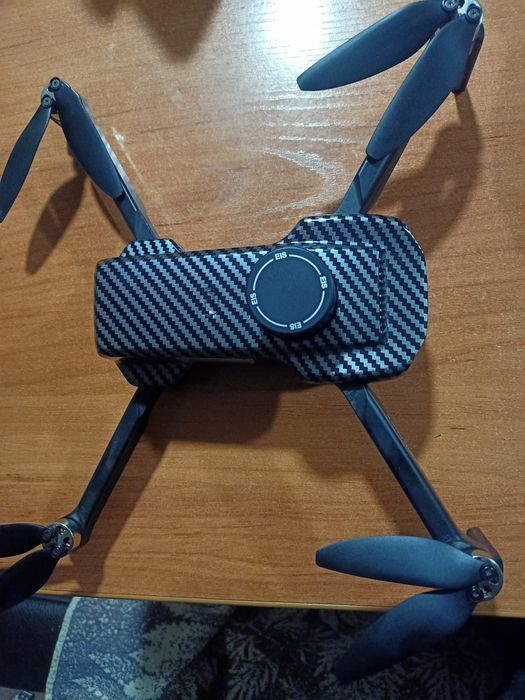 Дрон новый u99max