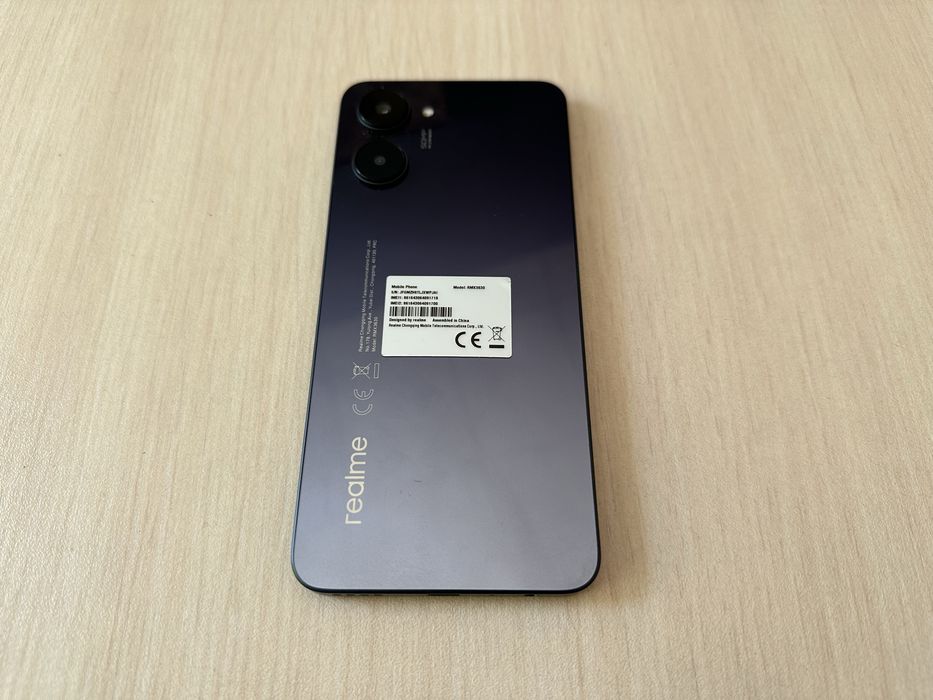 Продавам Realme 10 256/8+4GB