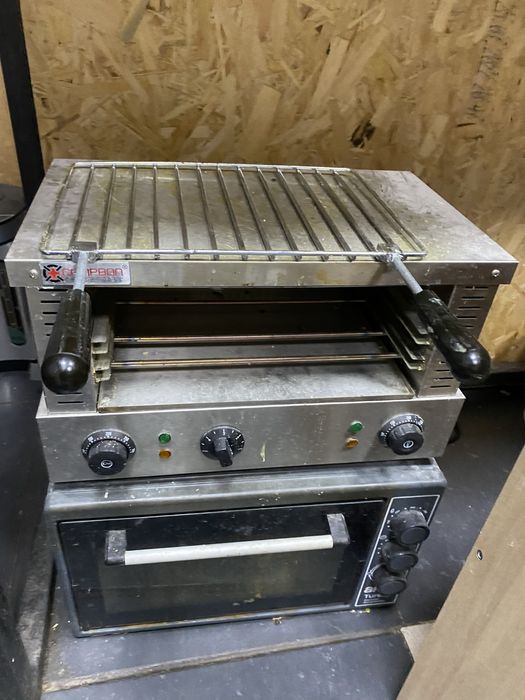 Продам оборудование для кафе ресторан(суши,пицца)