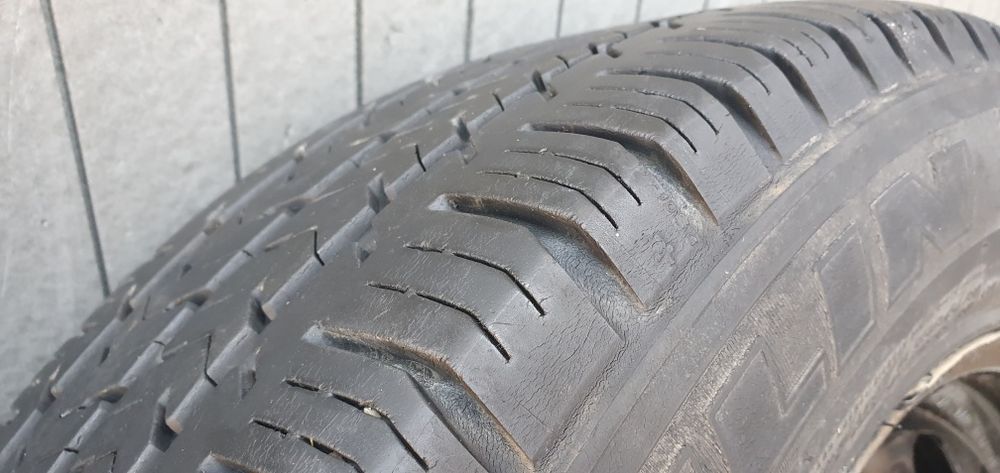 Бусови гуми с джанти 205/65/16С- 5x112- 4 броя