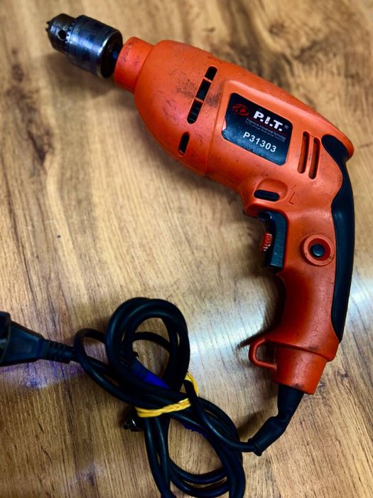 PIT шуруповерт P3
