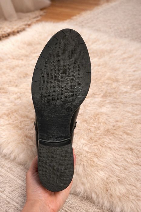 Черни дамски боти естествена кожа