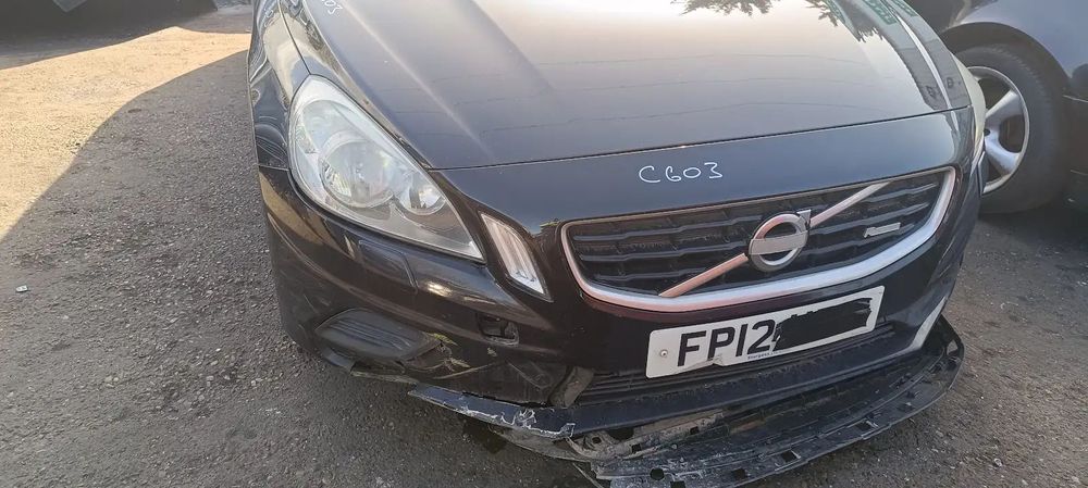 Dezmembrari / Dezmembrez Volvo S60 II [Fabr 2010-2018] 1.6 D4162T cutie viteze manuala cod culoare BLACK SAPPHIRE
