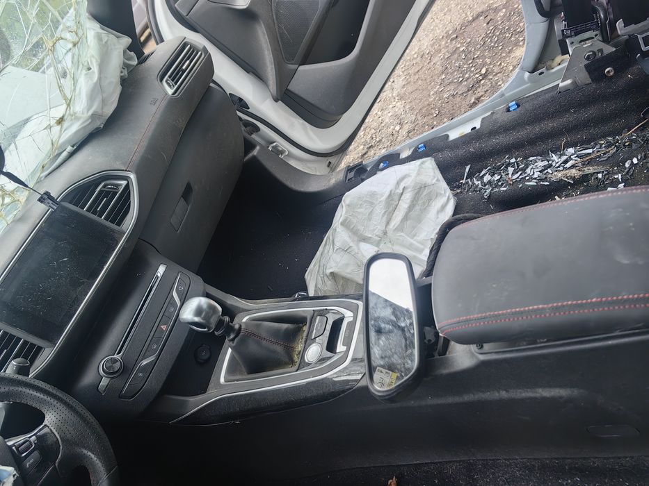 Peugeot 308 gt Line 1.6 BlueHDI 120hp НА ЧАСТИ