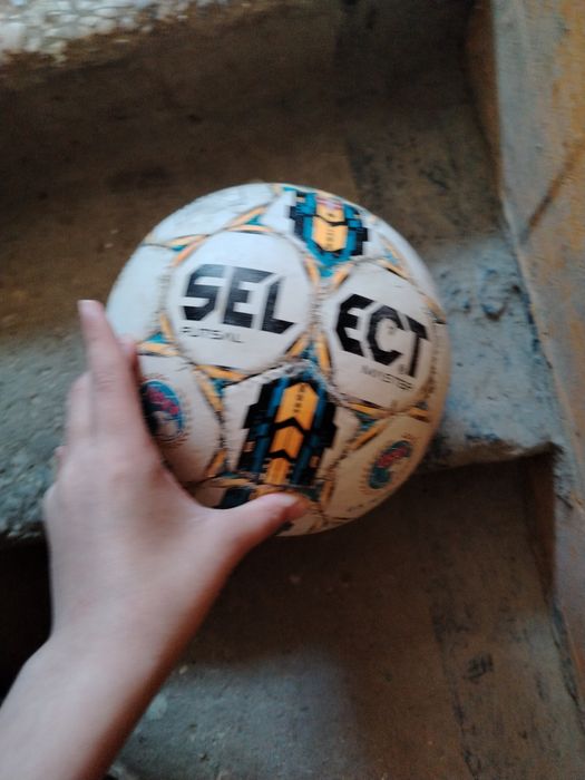 Мячь 4 размер 5000