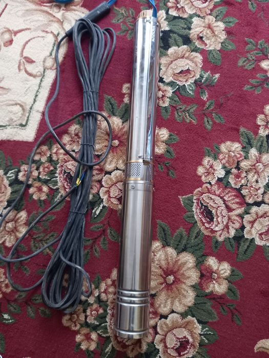 Глубиный носос . Продаётся  со  скидкой. Не  пользовались. В  упаковке