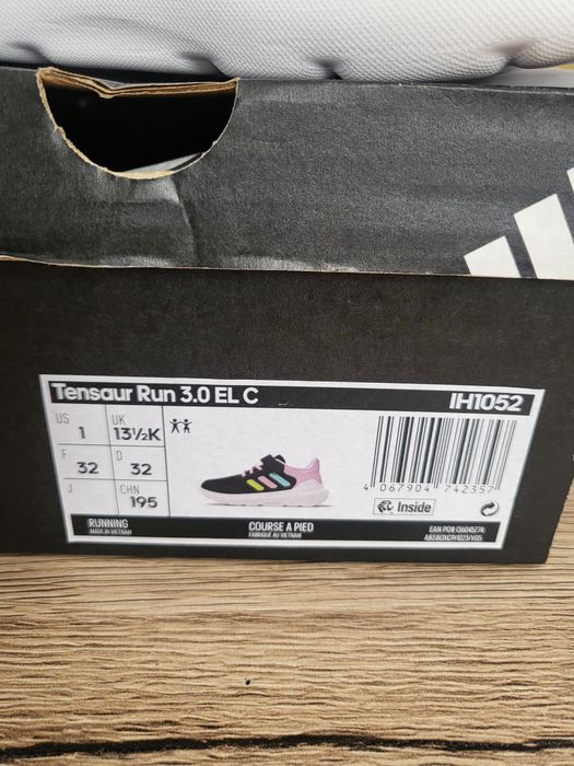 Детски маратонки Adidas Tensaur Run 3