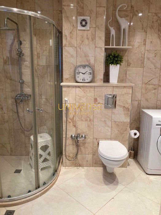 Продава се Тристаен апартамент в Поморие - 135 кв.м за 1186 €/кв.м - Снимка #12