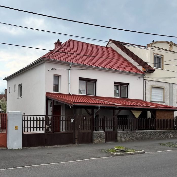 Renovari acoperise , reparatii de urgenta ,