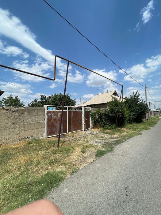 продаётся хороший  дом!