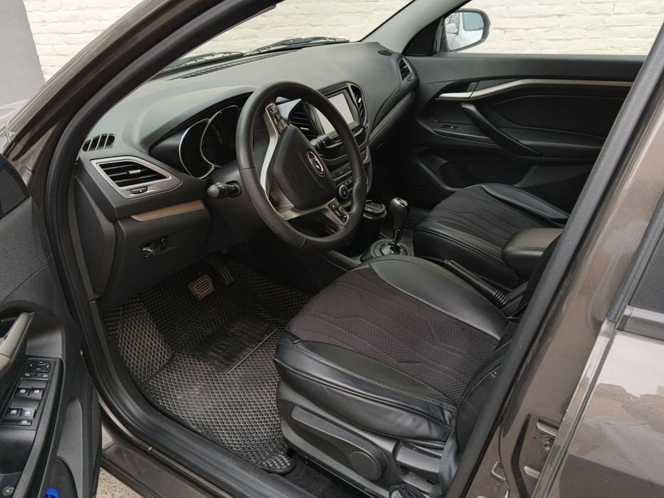 Lada Vesta sotiladi