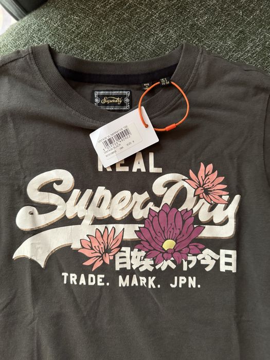 Tricou SuperDry nou cu eticheta XS / S