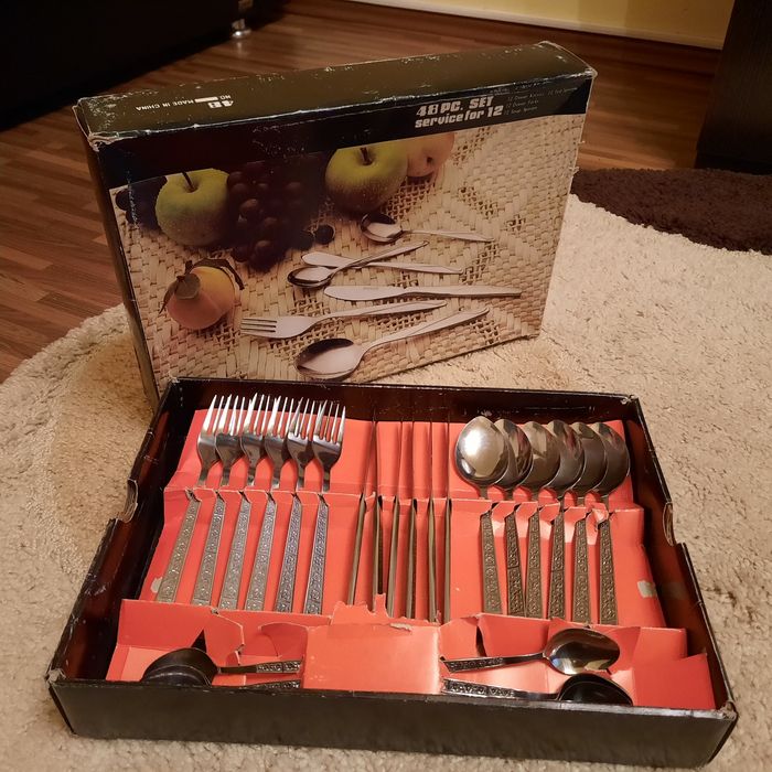 Set tacâmuri 12 persoane