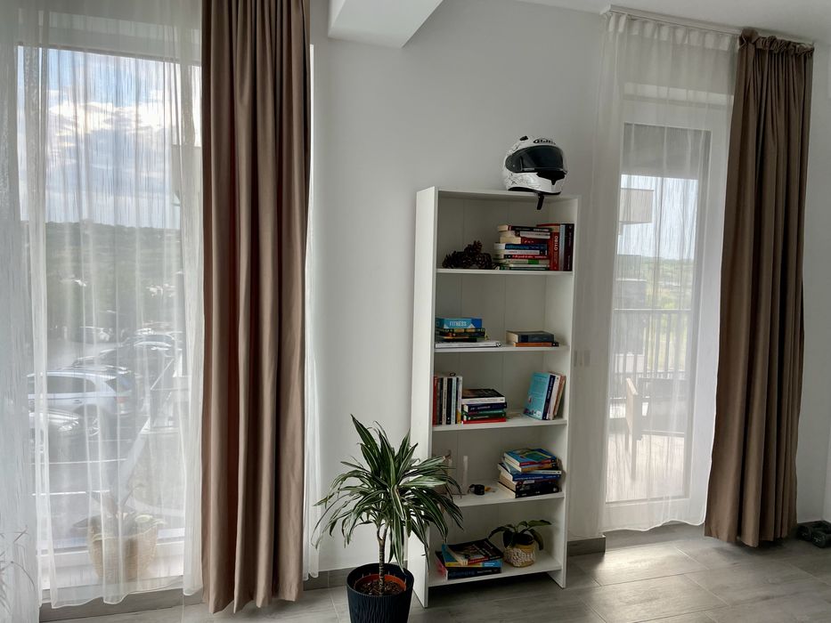 Inchiriez apartament Valea Lupului