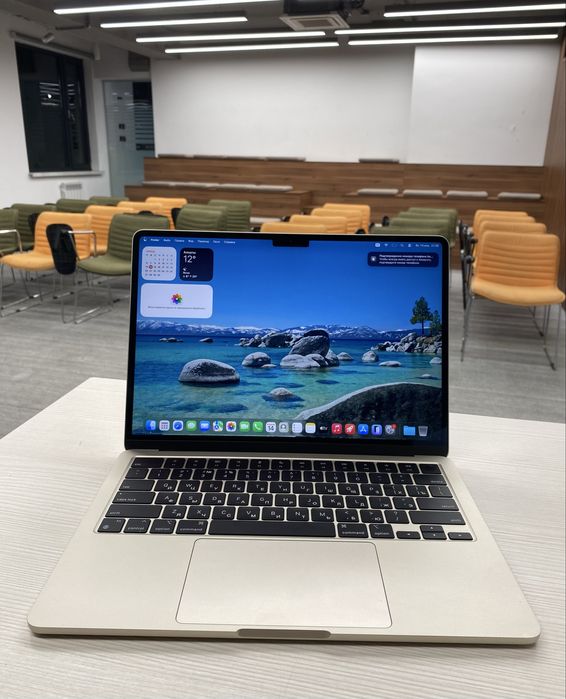 Macbook M2 16gb/256gb