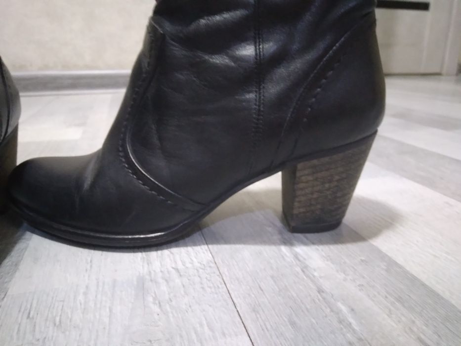 Продаются сапоги-ботфорты и полусапожки