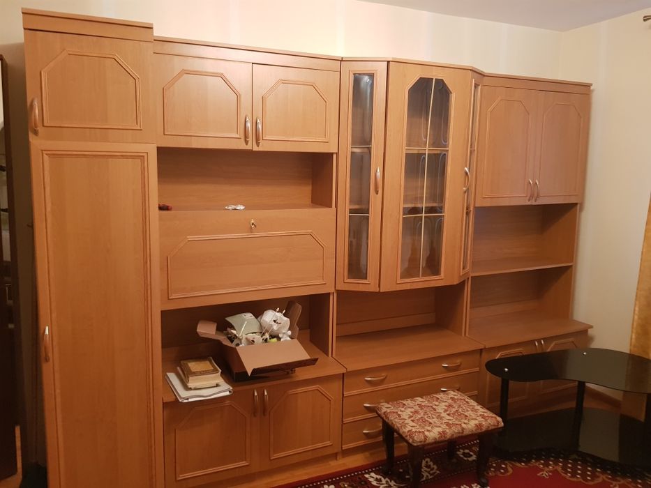 Inchiriez apartament Marceni