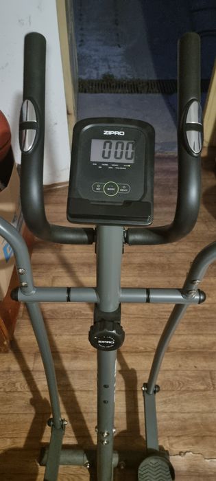 Vand bicicleta fitness  Zipro