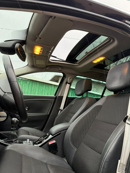 Renault Megane 3 BOSE 1.2 TCe 130cp