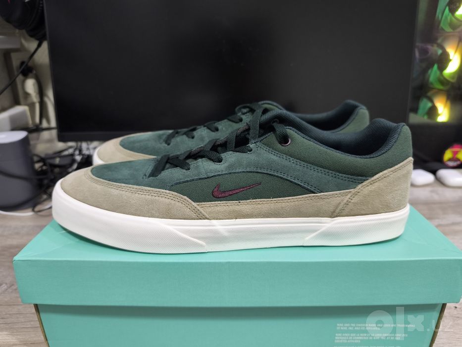 Nike - SB  Malor