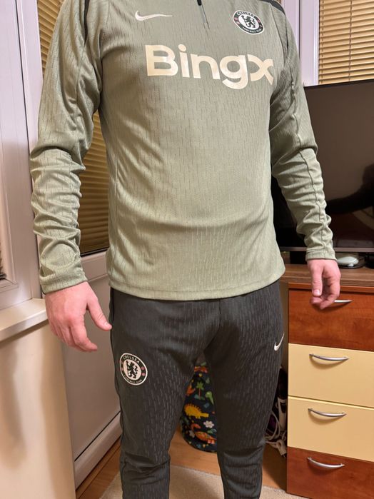 Chelsea training tracksuit Strike L