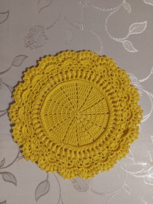 Салфетки под оорячее, под вазы, как декор