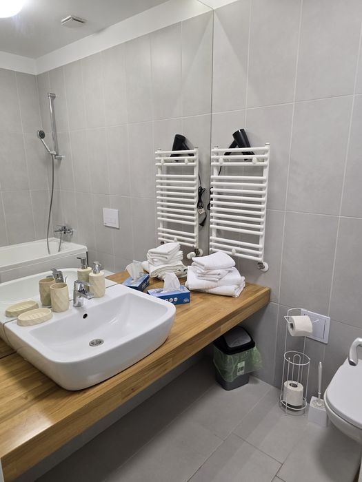 Inchiriez apartament 2 camere . Citta Residence