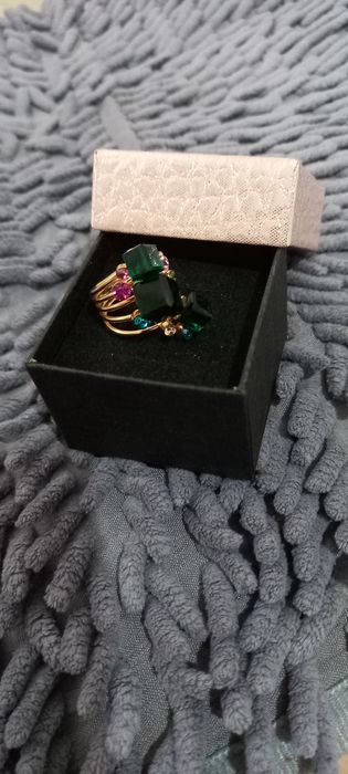 Продается кольцо