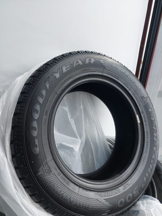 Шины Goodyear 235/65/17