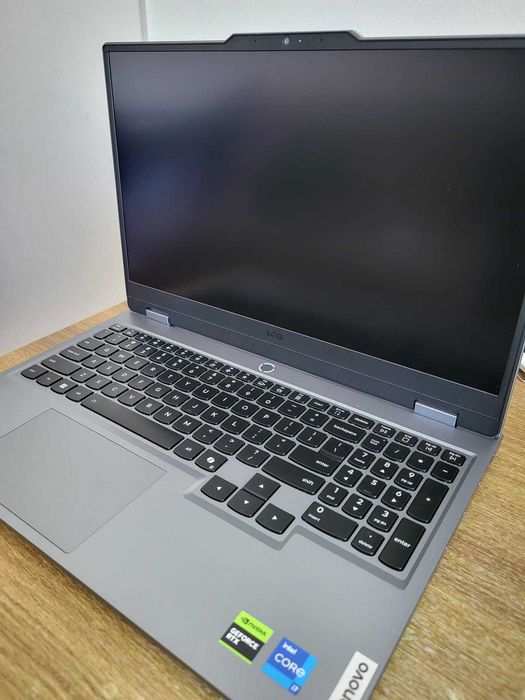 Lenovo LOQ 15IRX10 Gaming