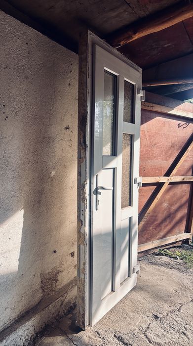 Usa intrare exterior PVC 85cm x 195cm