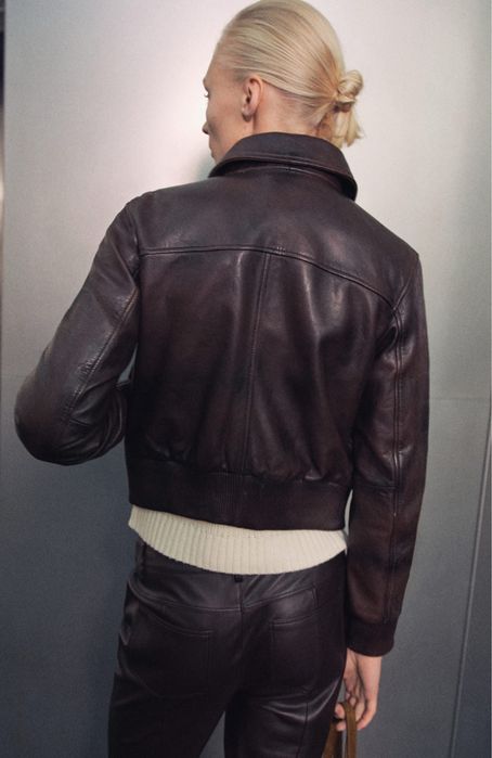 Кожено яке Mango