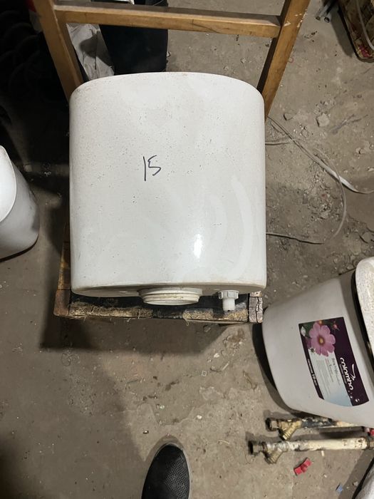 Продам бочки для унитазов