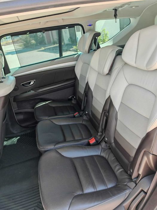 Vand RENAULT ESPACE Initiale Paris 2018 (7 locuri)