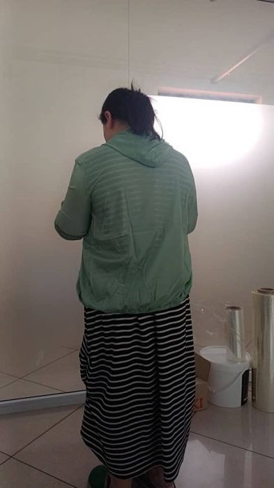 Vetrovkala 5 xil rang yomg‘ir  va qutow nurga qarwi