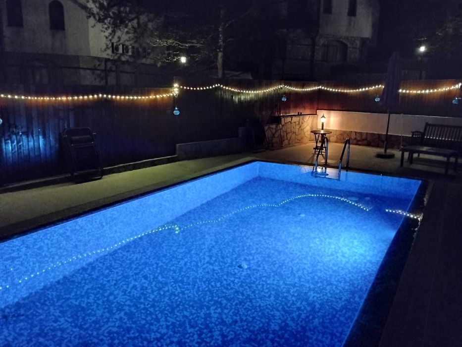 Самостоятелна къща с две спални и басейн в к-с „Vineyards Resort“