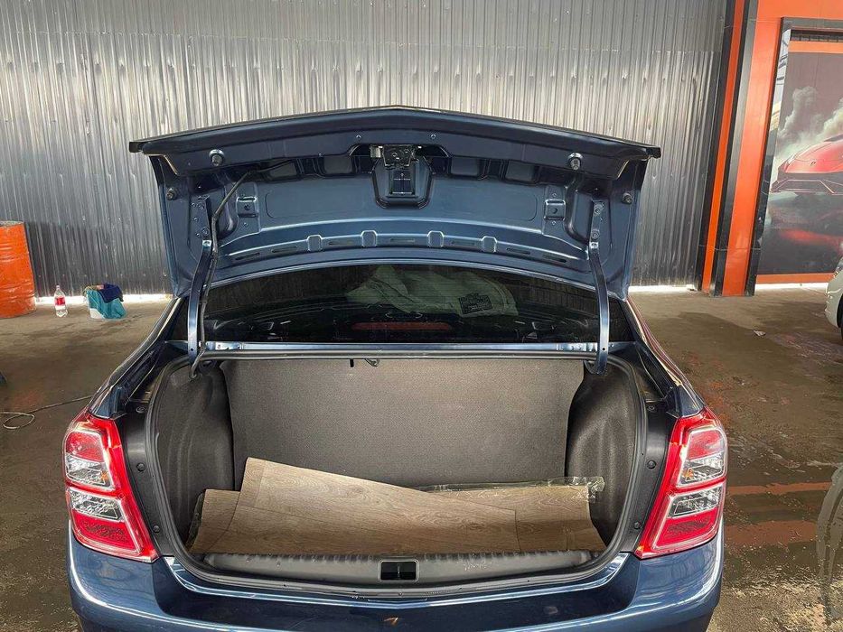 Chevrolet Cobalt 2023 — 2