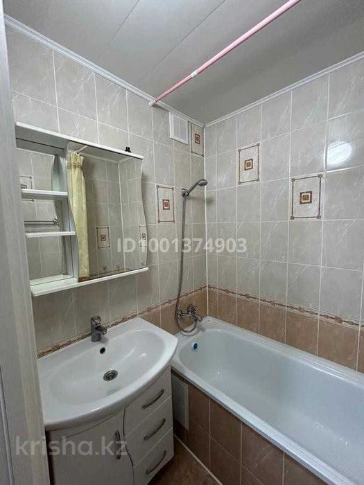 продается 3 ком квартира район 3 школа