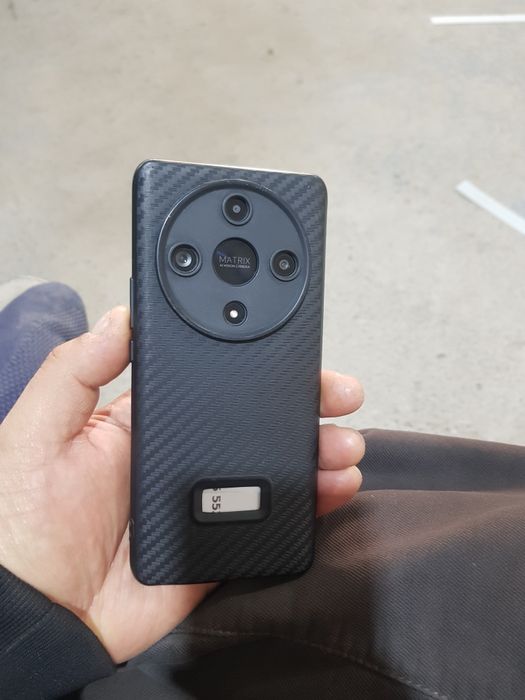 Продаётся телефон Honor 9b