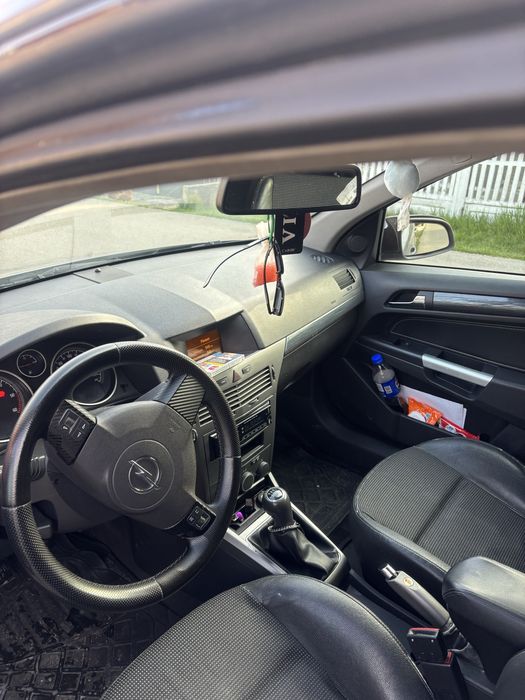 Opel Astra H 1.7