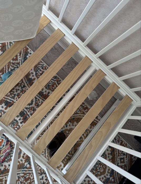 Продам детскую кроватку Икеа