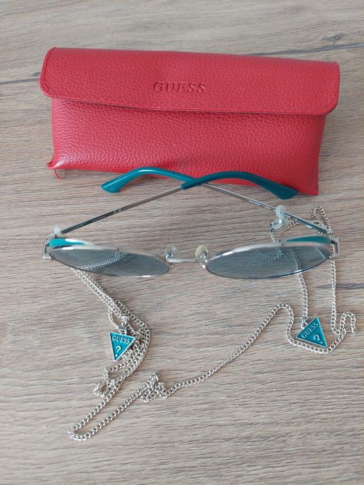 Слънчеви очила Guess