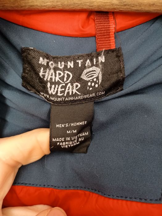 ,,Мъжко яке Mountain Hard wear