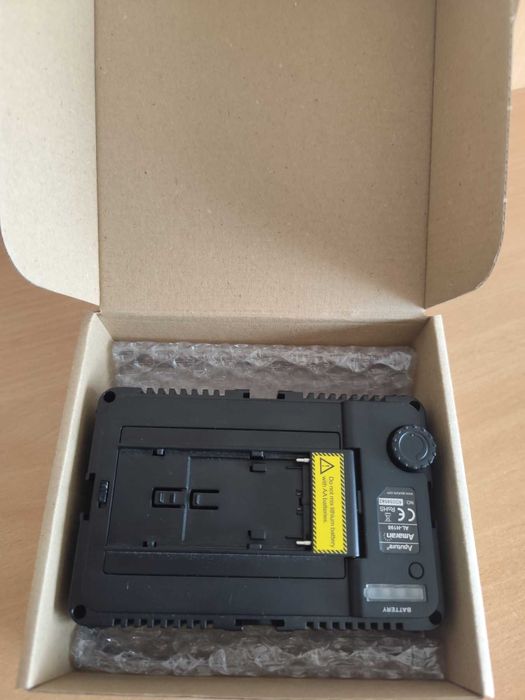 Професионална LED лампа, Aputure