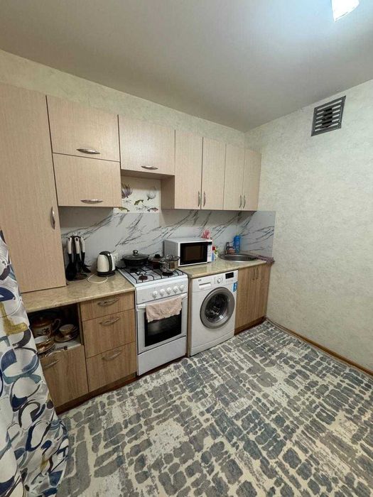 Продам 1-комн квартиру в 19 мкрн